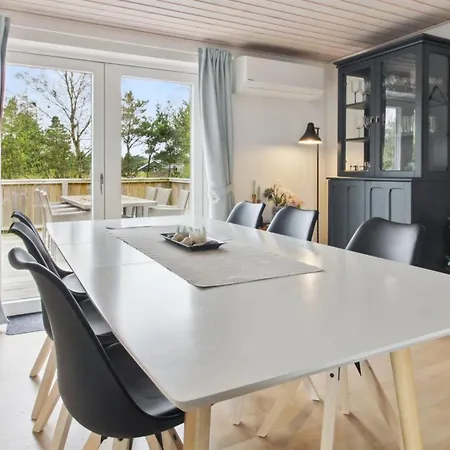 Casa de Férias Golubinka - 2-5km From The Sea By Interhome Kongsmark