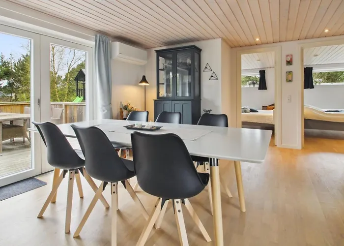 Golubinka - 2-5km From The Sea By Interhome *