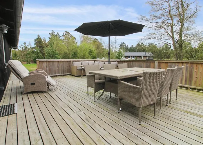 Golubinka - 2-5km From The Sea By Interhome