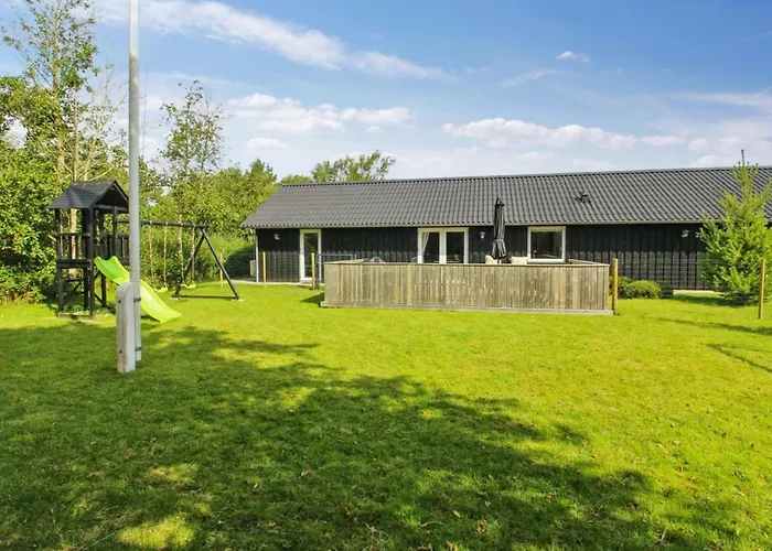 Ferienhaus Golubinka - 2-5km From The Sea By Interhome Kongsmark